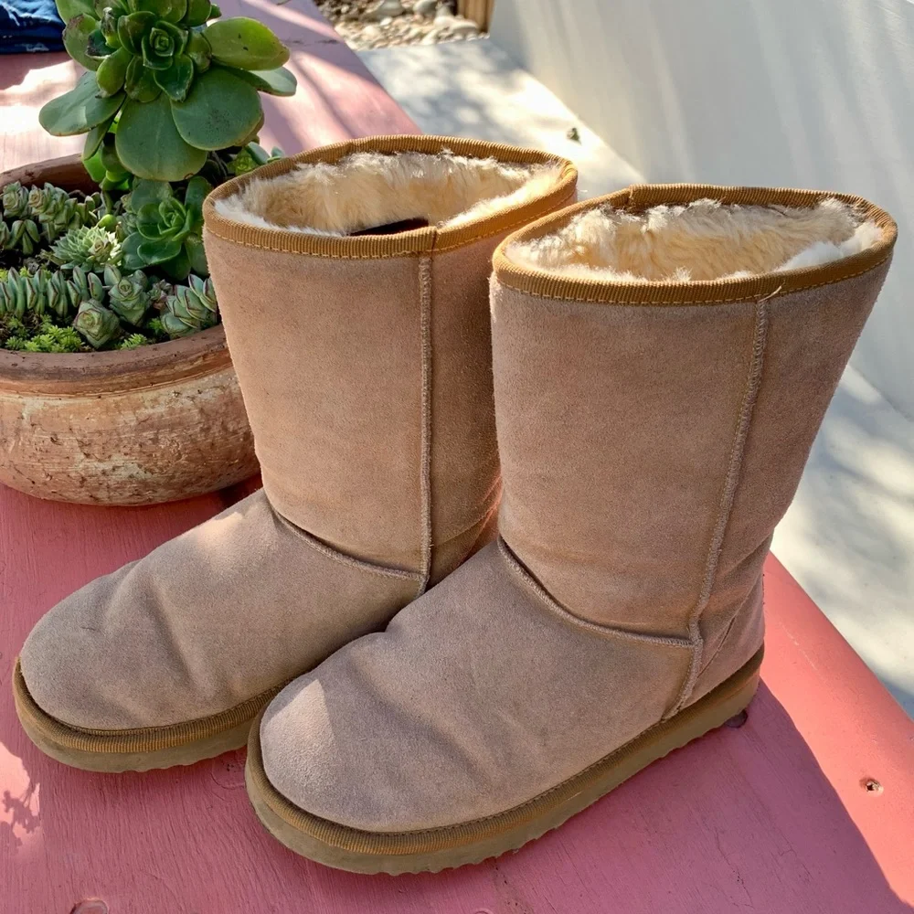 Uggs Classic Tall sz 8 chestnut suede shearling - Picture 1 of 12